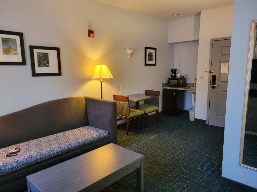 Hotel Vivo Living North